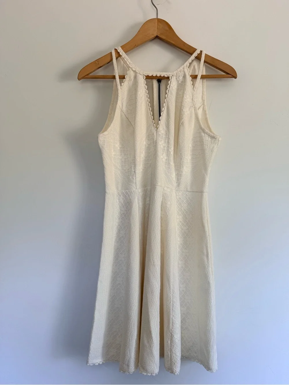 Free People White Lace Mini Dress Size 8 Y2K Boho Cottagecore Fit & Flare Cutout